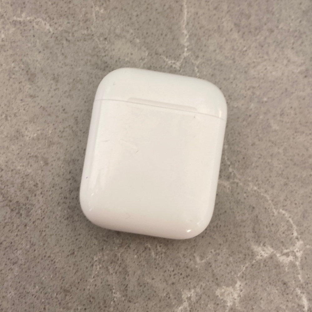 Apple AirPods
